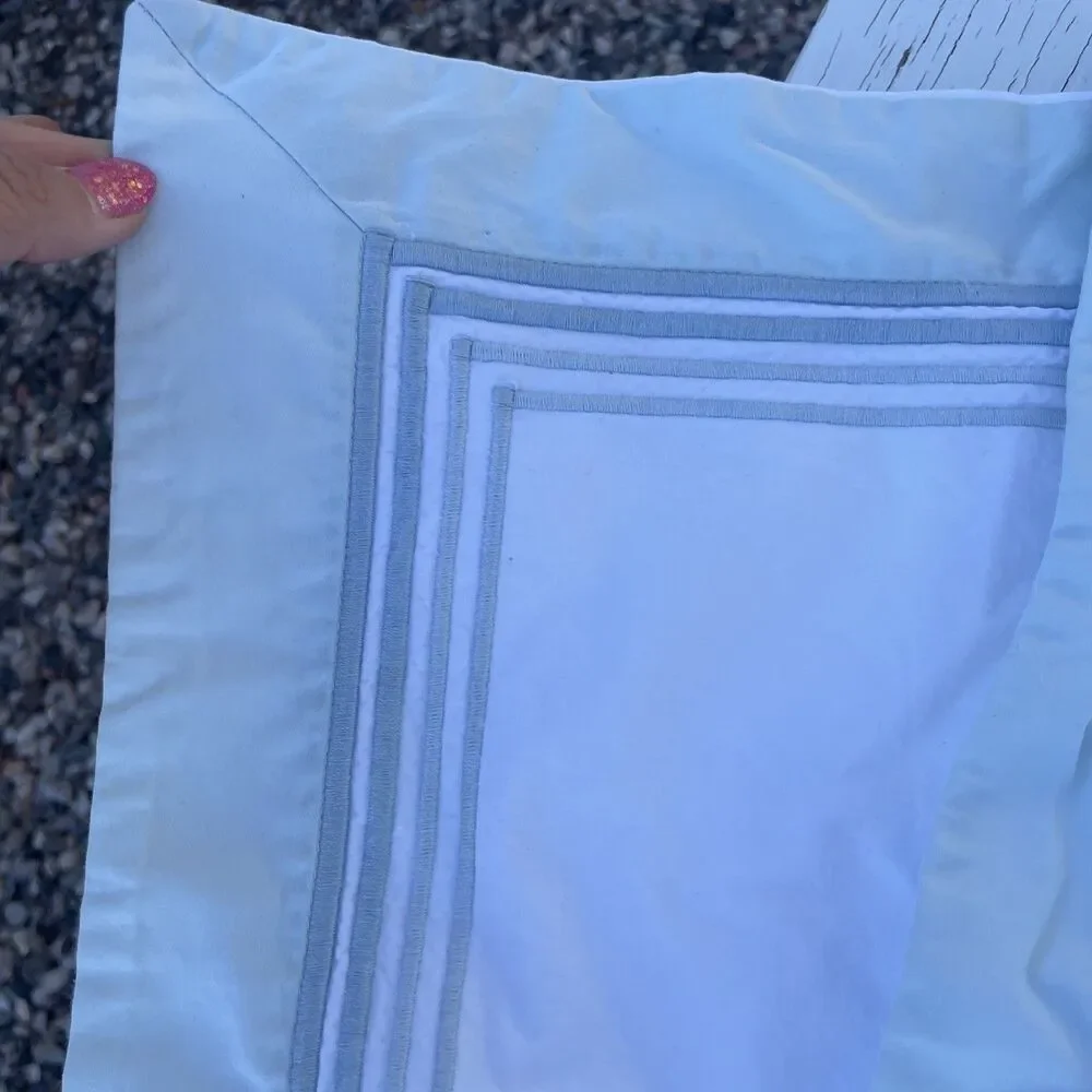 Restoration Hardware Italian White Hotel Green Stitch 2 Queen Shams 30”x24”